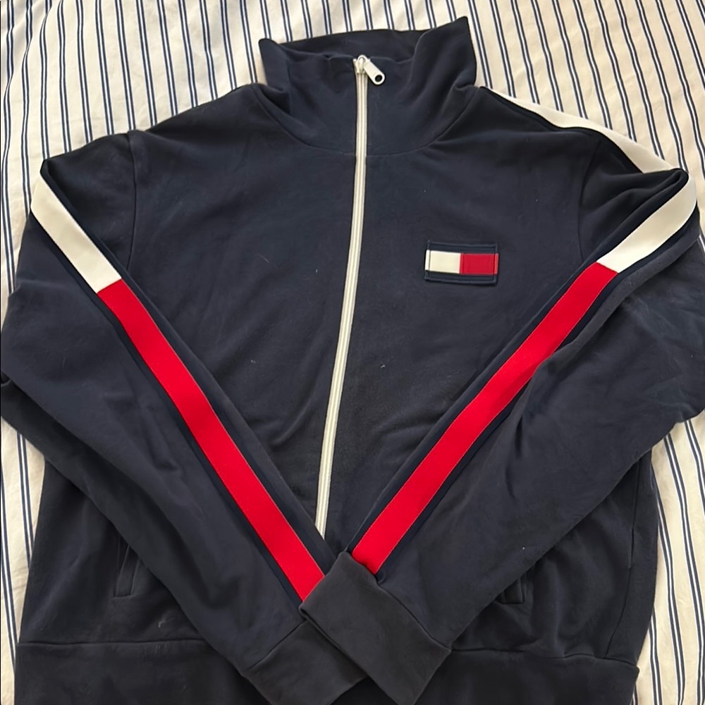 VTG Hilfiger Mockneck Jacket Navy Blue Embroidered Logo Spellout on Back